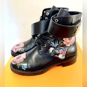 LV Wonderland Flat Ranger Boot Size 39